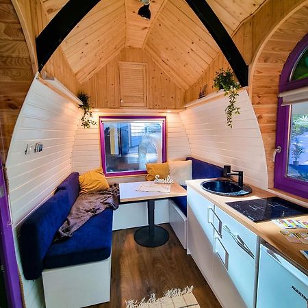 Downtown Tiny Houses Near Cismigiu Gardens Bucharest Exterior photo